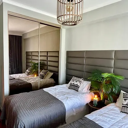 ホームステイ Twin -can Be Triple- With Huge Window, Balcony, Mountain And Sea Views
